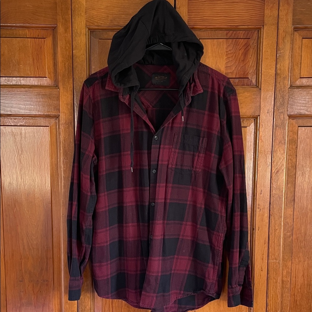 Cotton On Men’s Deep Red and Black Plaid Hooded Shirt Large